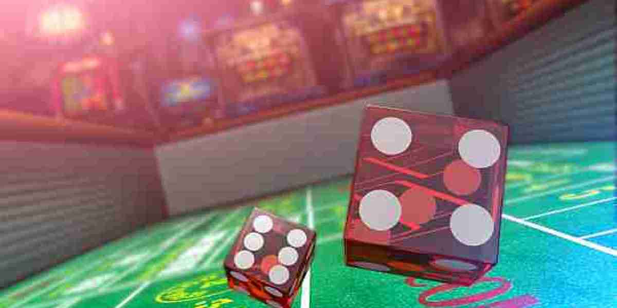 An In-Depth Look at Cryptocurrency Gambling: Benefits and Risks for Online Casino Players