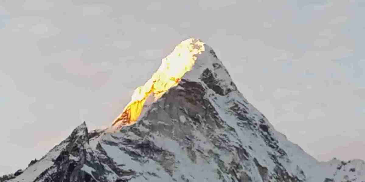 How to Complete the Everest Three High Pass Trek Confidently