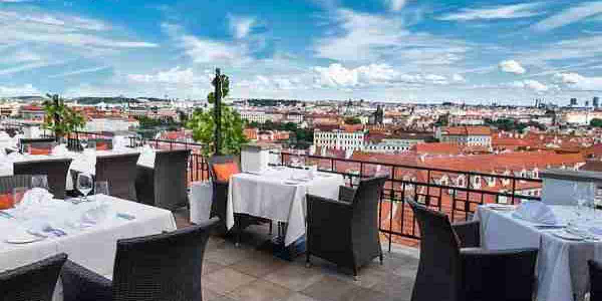 Beyond the Basics — Eating Guide in Golden City