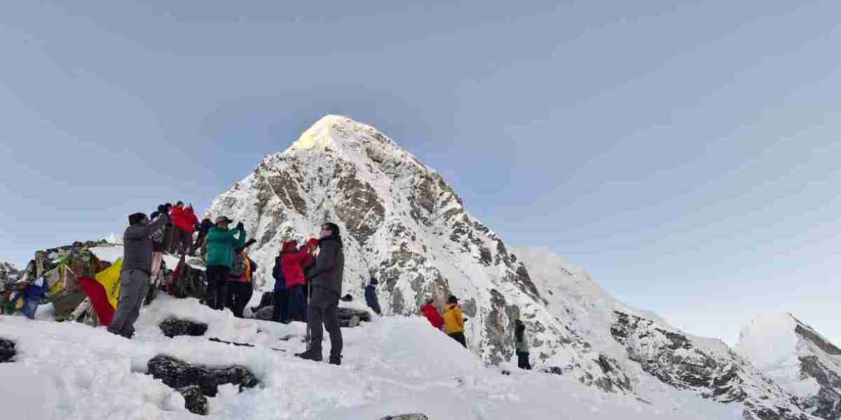 Why Manaslu Circuit Trek Offers Incredible Himalayan Landscapes