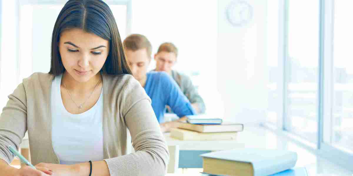 What Is the Best Way to Get Digital Marketing Assignment Help Easily?