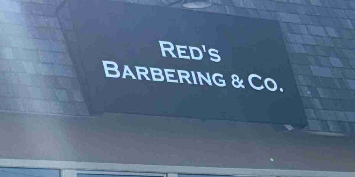 Seaside Monterey Barber Services for Fresh Fade Looks