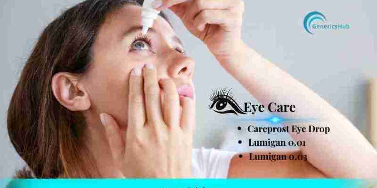 How to Grow Thicker Lashes Naturally