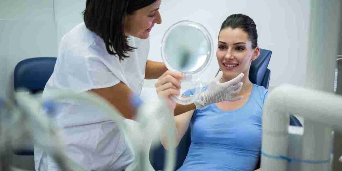 How to Choose the Best cosmetic dentist near me Without Regretting It Later