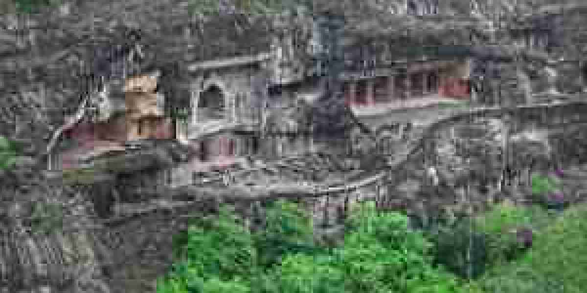 Nashik to Jalgaon Taxi