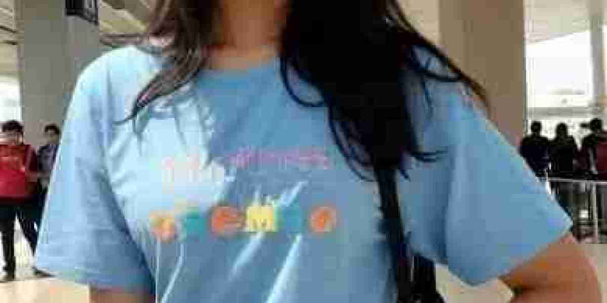 Premium Call Girls in Udaipur – Hot & Romantic Escorts for Passionate Nights in the City of Lakes