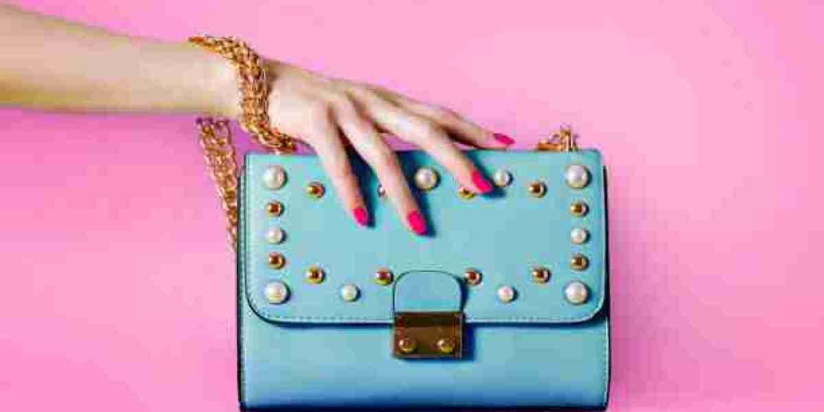 Where Boutiques Source Quality: Pre-Owned Luxury Handbags for Boutiques and Wholesale Authentic Designer Bags
