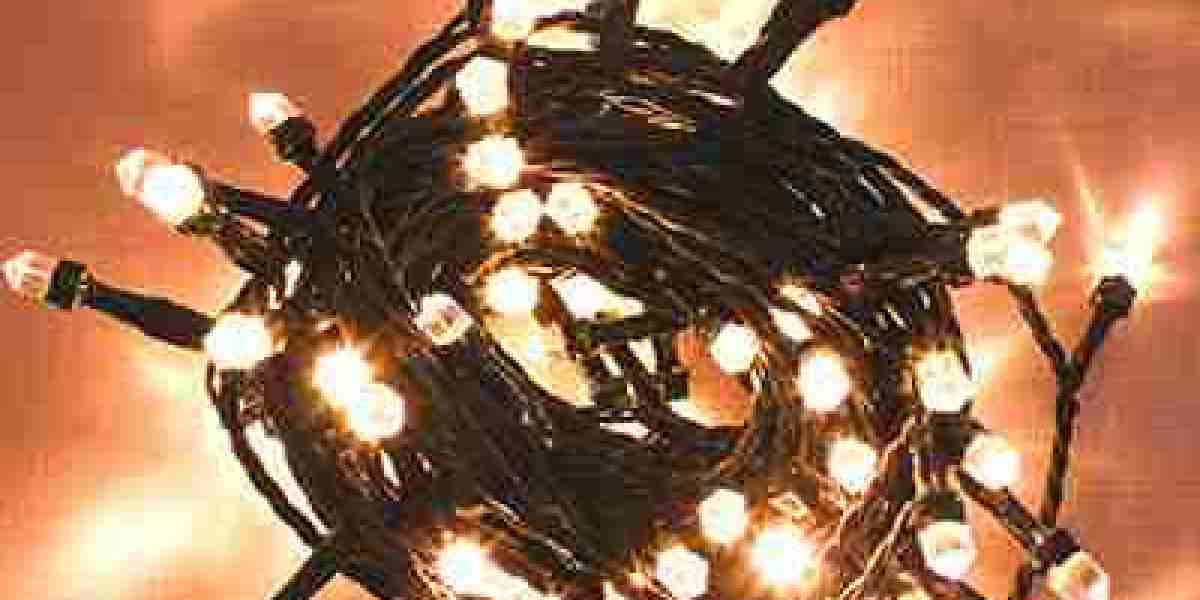 Create Warm Holiday Atmospheres with Flexible Decorative Lights
