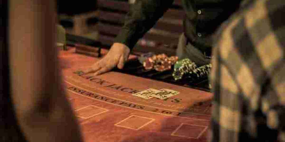 Gaya Bermain dalam Baccarat: Agresif vs Aman, Mana yang Lebih Efektif