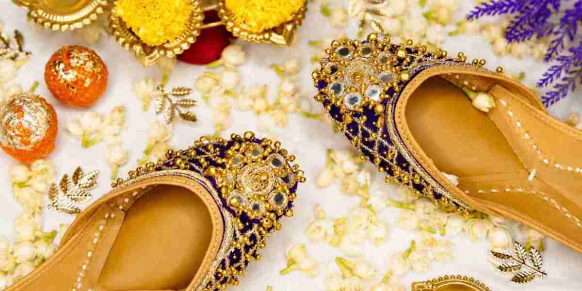 Why Designer Bridal Juttis Are Becoming a Must-Have for Modern Brides