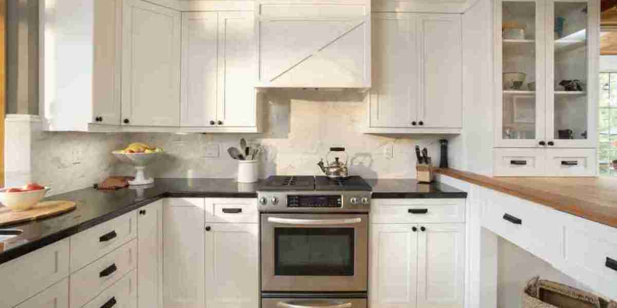Why Custom Cabinets in Brampton Are the Perfect Solution for Maximizing Space and Personalizing Your Home