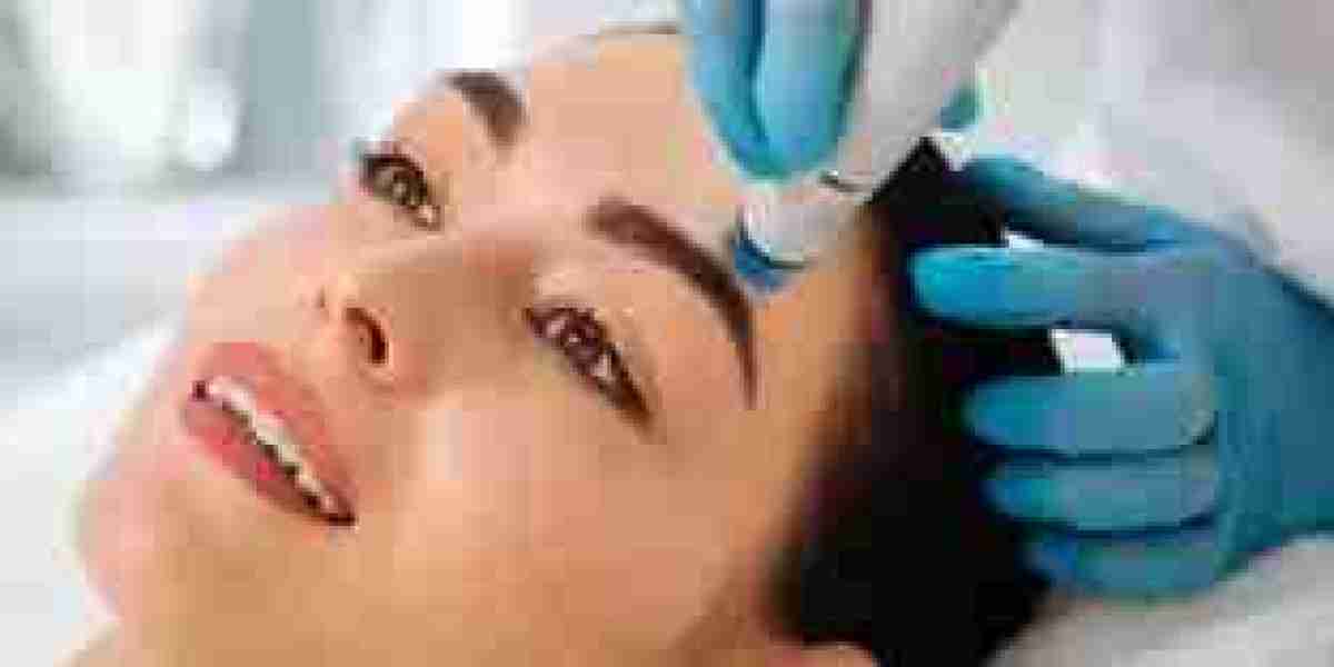 HydraFacial Treatment in Dubai: Safe & Effective Care