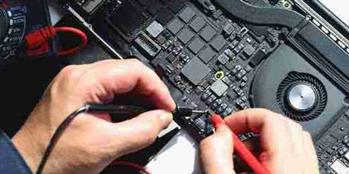 What to Do Before Sending Your Laptop for a Mail-in Laptop Repair Service