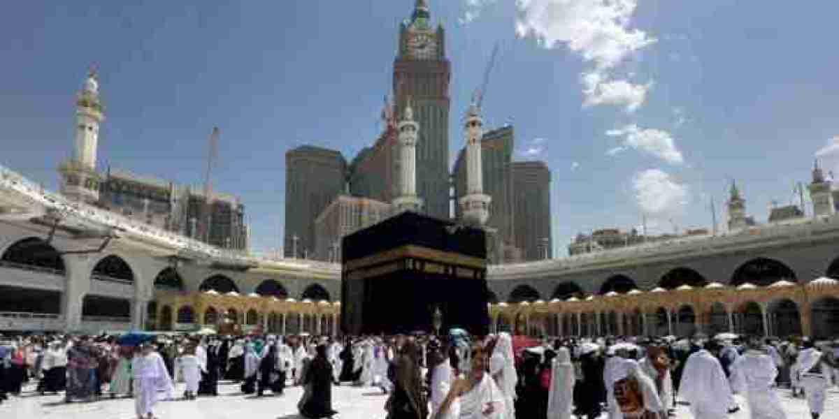 5 Umrah Package Mistakes That Cost You More
