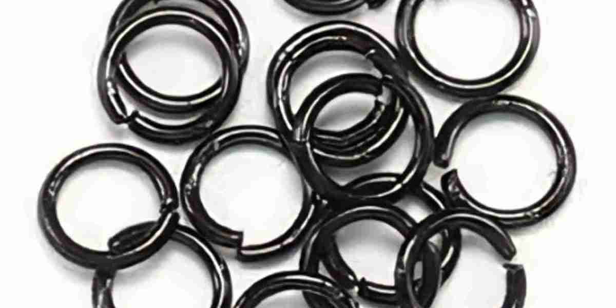 How Black Jump Rings Add Bold Style to Jewelry Designs