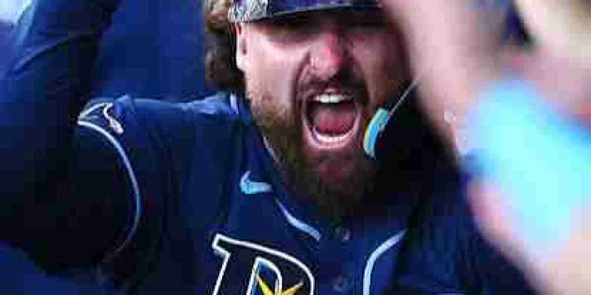Reactions towards the Rays trades of Brandon Lowe and Shane Baz