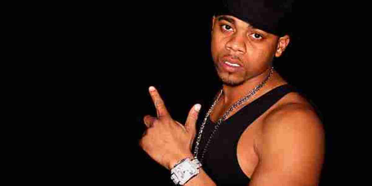 Why 925 Sterling Silver Moissanite Jewelry Is Dominating Hip-Hop Fashion