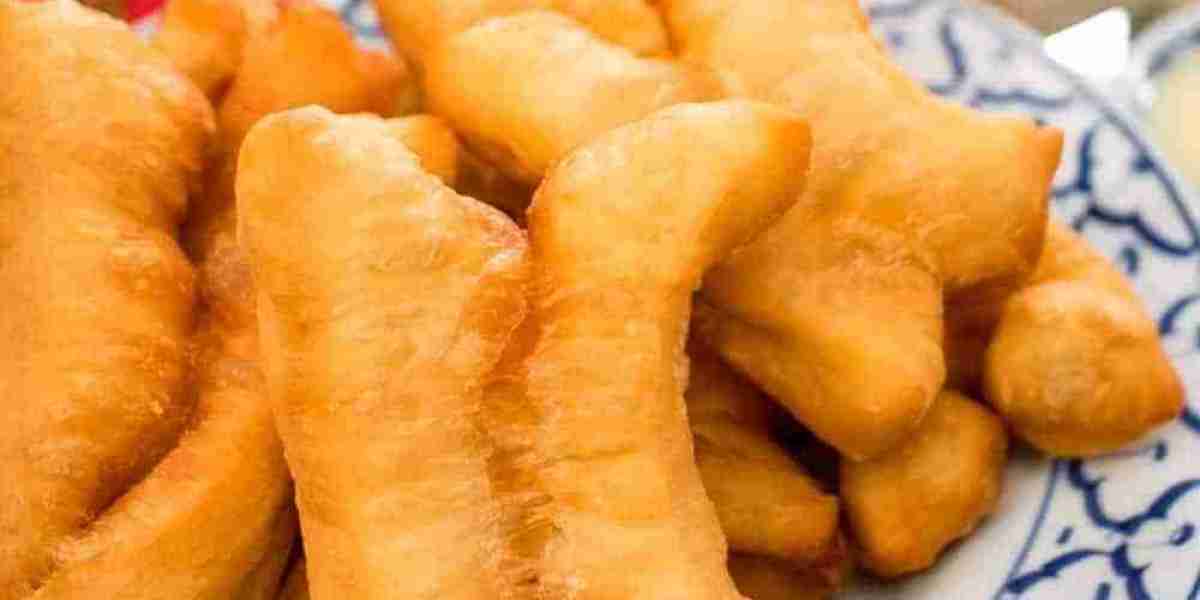 Freshly Fried Patongo Recipe for Morning Meals