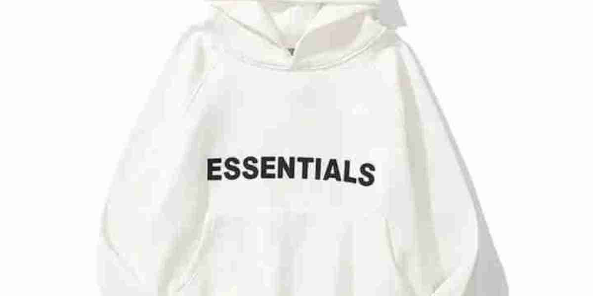 Easy Ways to Elevate Your Daily Essentials Hoodie Streetwear Outfit
