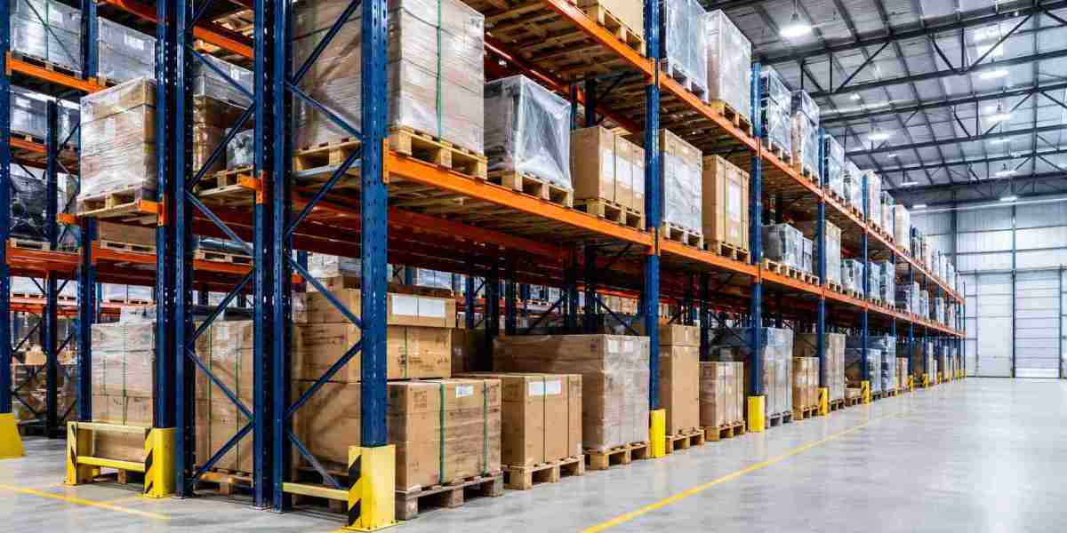 How Heavy Duty Racking Dubai Maximizes Storage Space and Efficiency