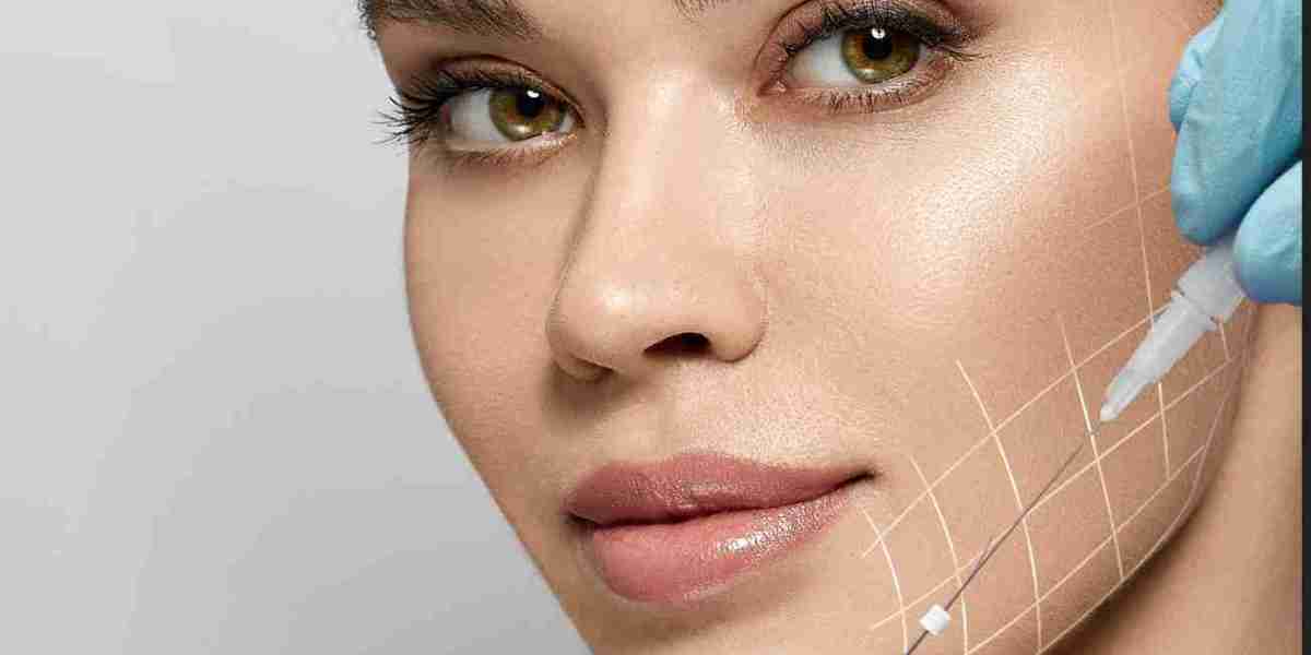How Thread Lift in Islamabad Improves the Appearance of Tired Facial Features