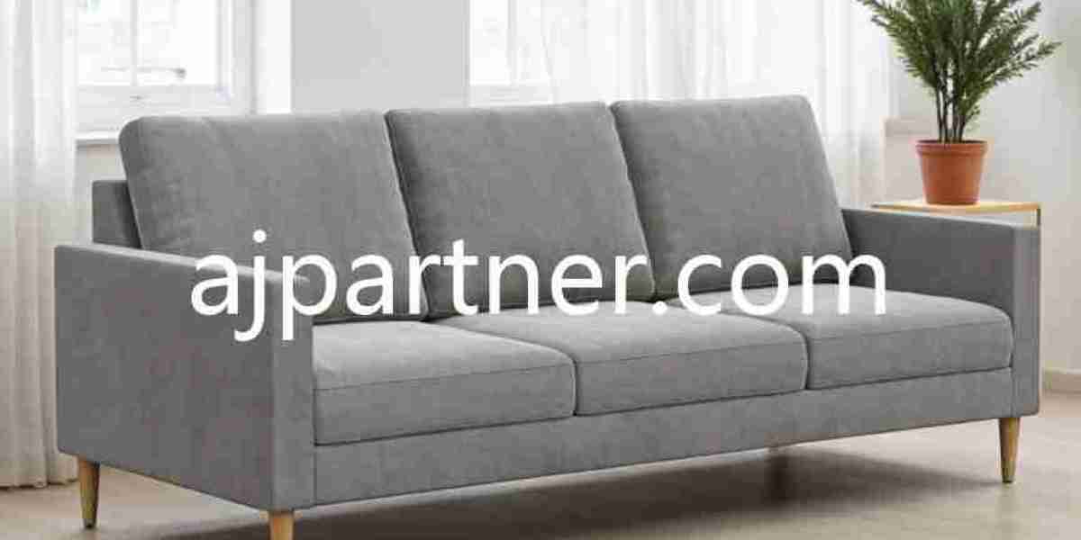 How Material Selection Creates Better Lounge Chair Indoor Experiences