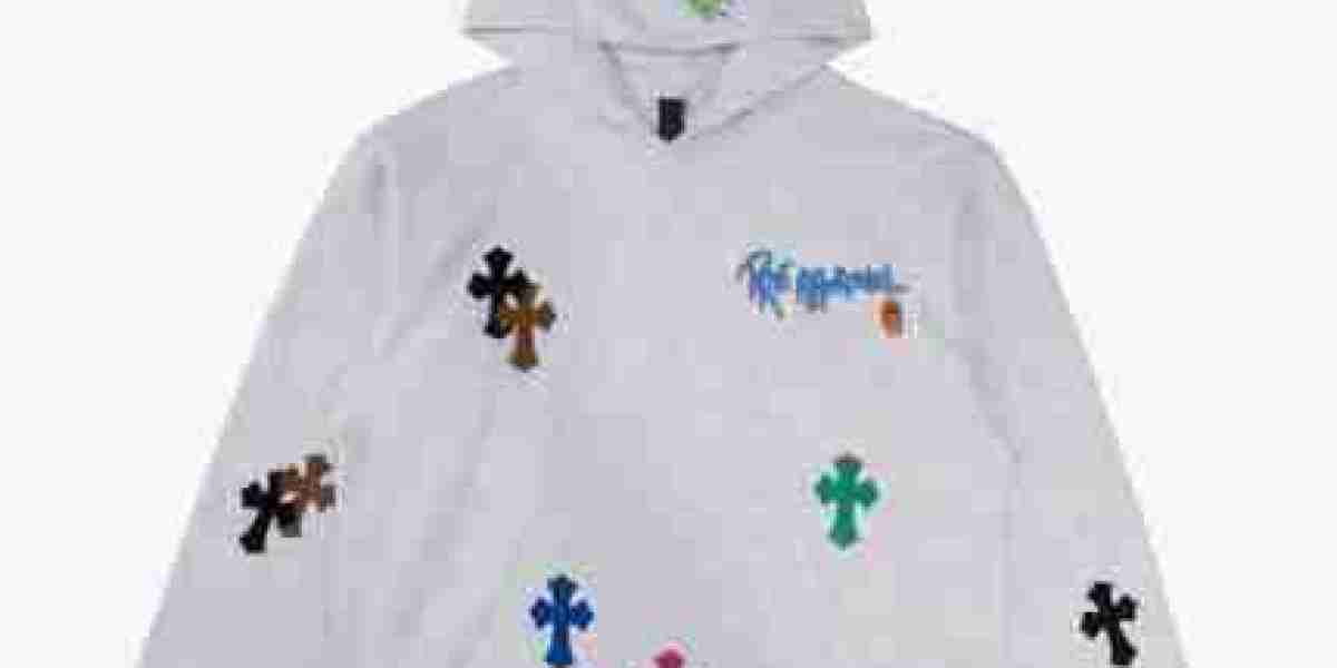 Why ChromeHeartsCo CA Is Every Canadian Streetwear Enthusiast’s First Choice
