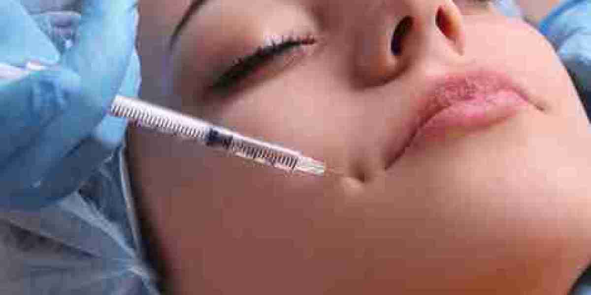 How Dermal Fillers in Dubai Restore Youthful Skin