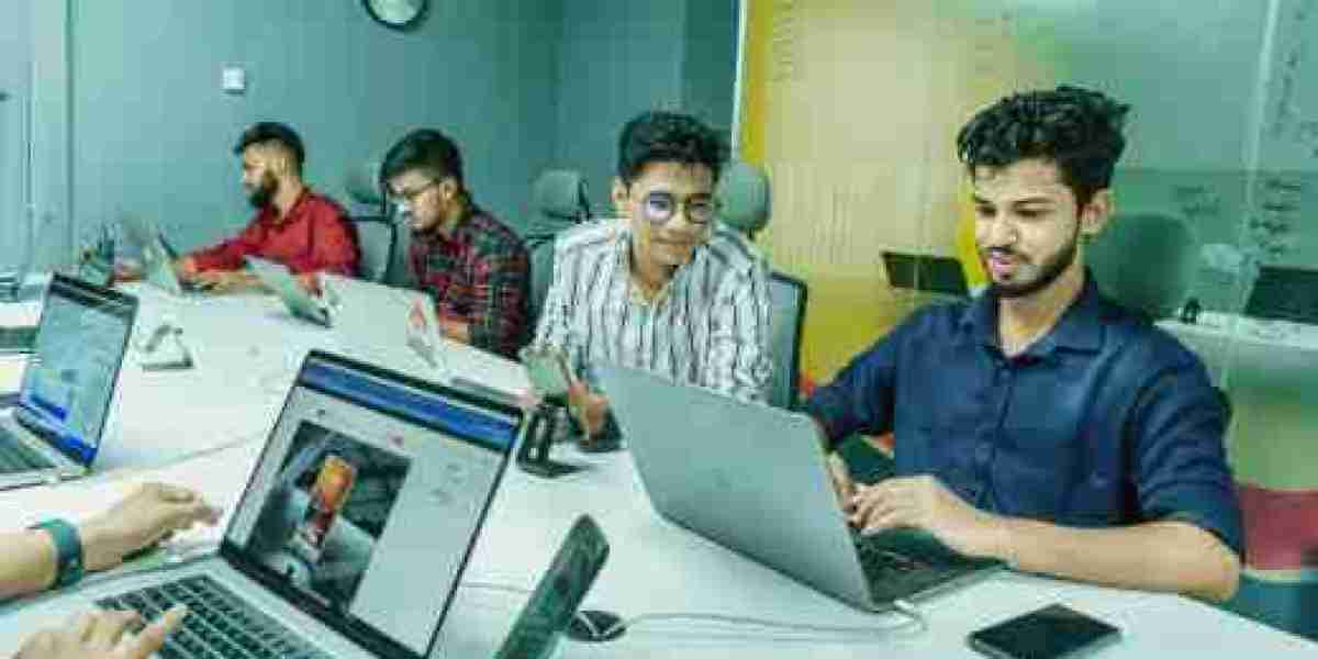 Top Startup India Consultants: How the Right Business Advisor Helps Your Startup Grow
