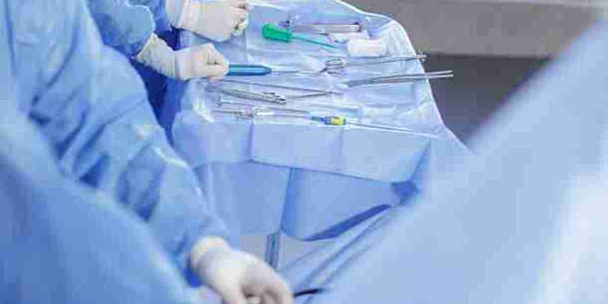 Endoscopic Spinal Surgery Market: Advances in Medical Devices and Surgical Techniques