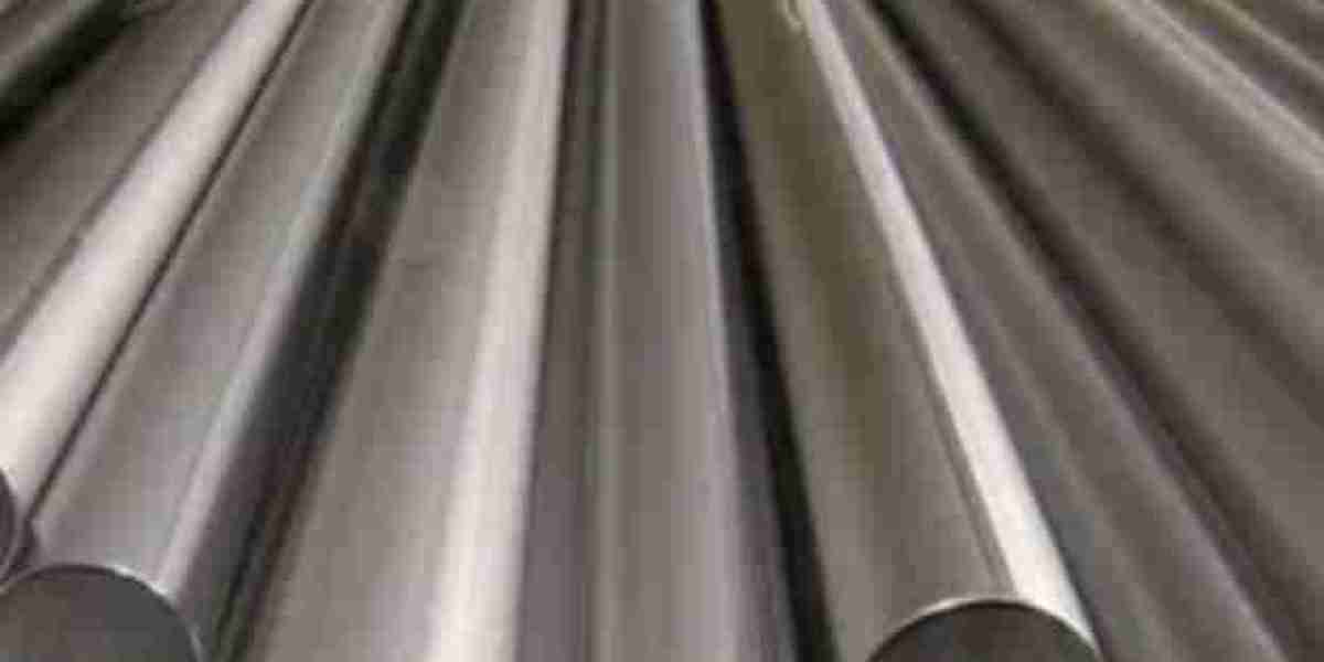 What are the differences between stainless steel 304, 304L, 316, and 316L
