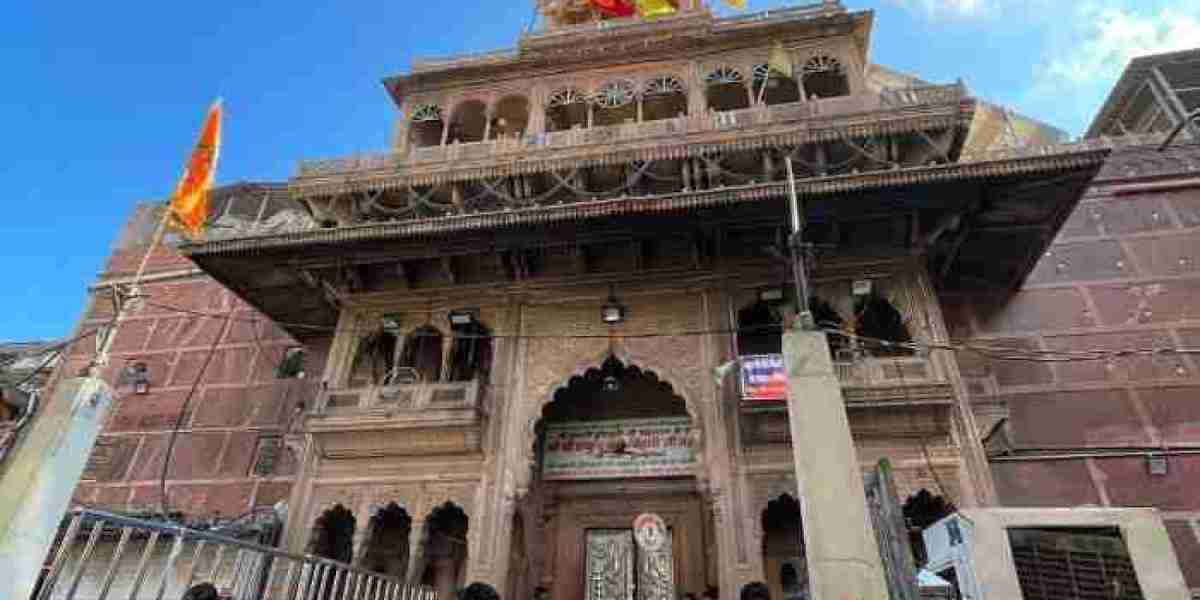 Cab From Delhi To Vrindavan | Check Taxi Fare & Book Online
