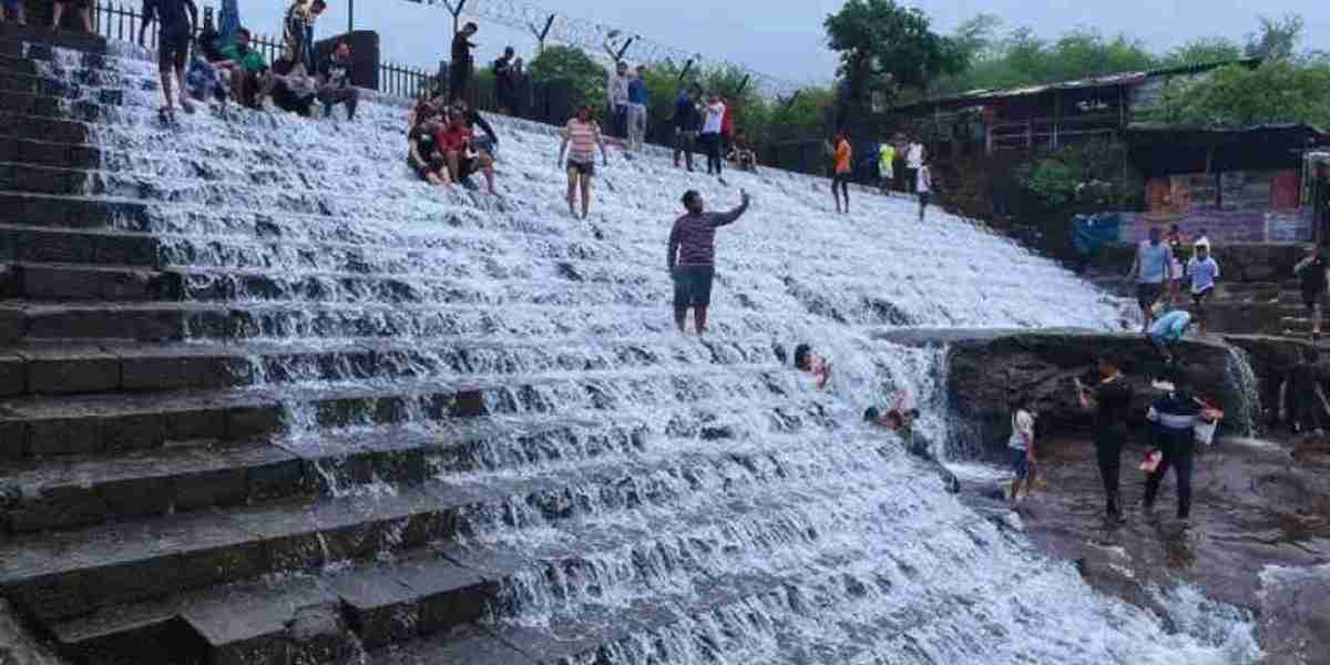 Mumbai To Lonavala Cab Booking | Check Taxi Fare & Book Online