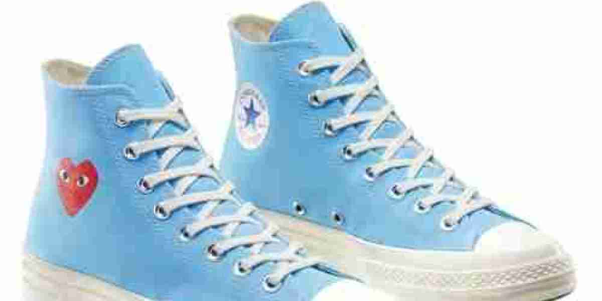 How to Style CDG Converse for a Minimalist Everyday Look