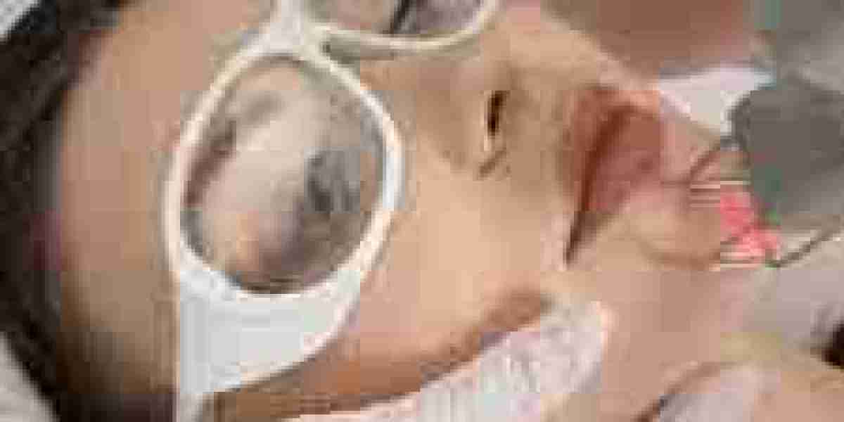 Fractional CO2 Laser Treatment in Dubai for Even Skin