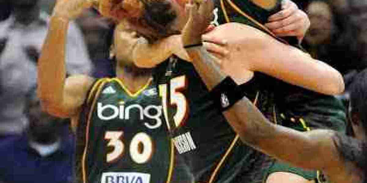 Courtney Williams minute-50 % surge lifts Lynx about Storm 91-87