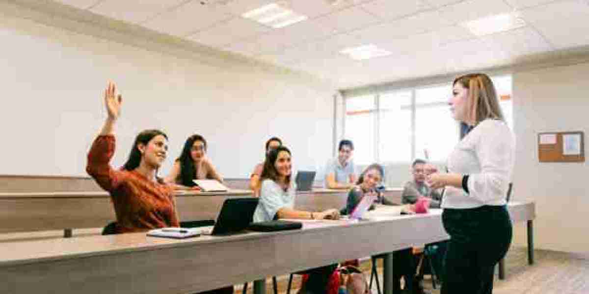 Top SSC CGL Exam Coaching in Delhi for Complete Syllabus Coverage and Regular Test Practice – BST Competitive Classes