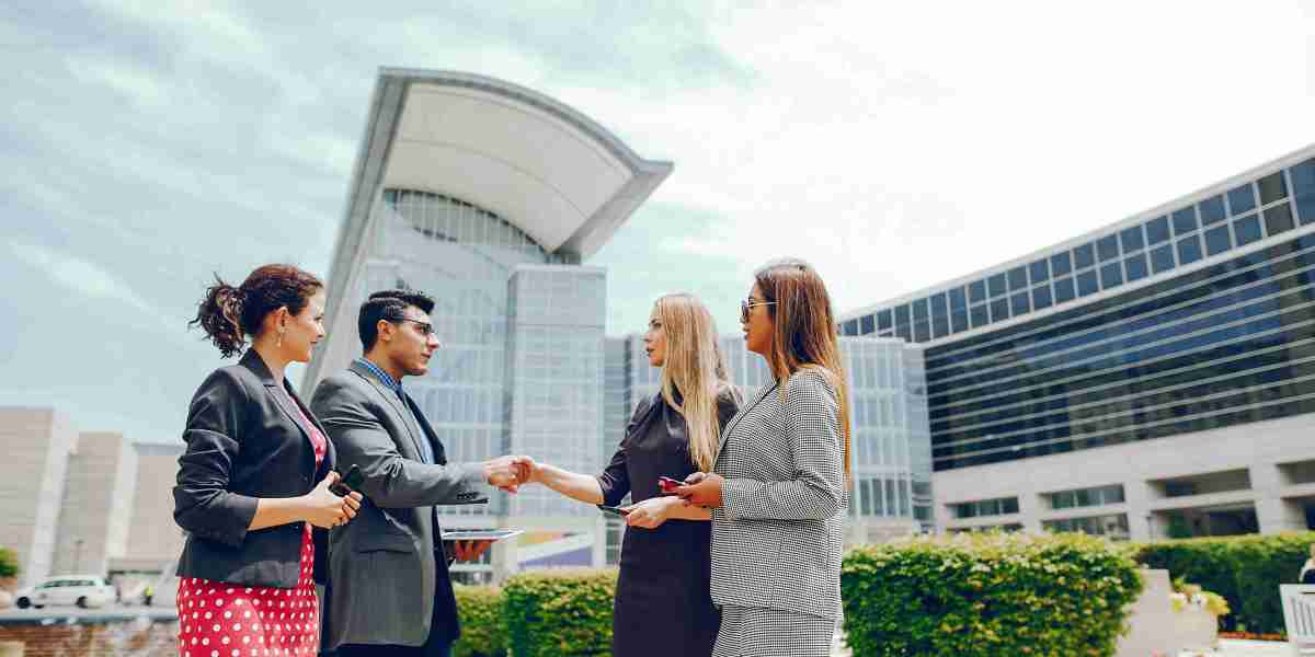 What Are the Initial Requirements to Register a Company in India?