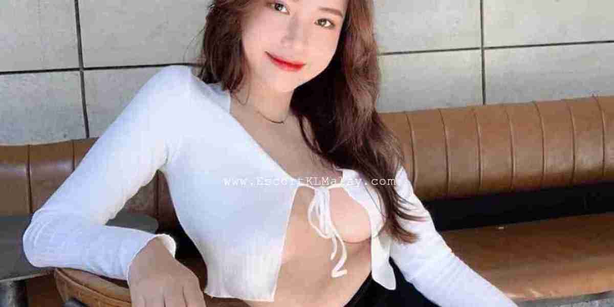 Feel the Elegance of Malaysia’s Most Exclusive Escorts