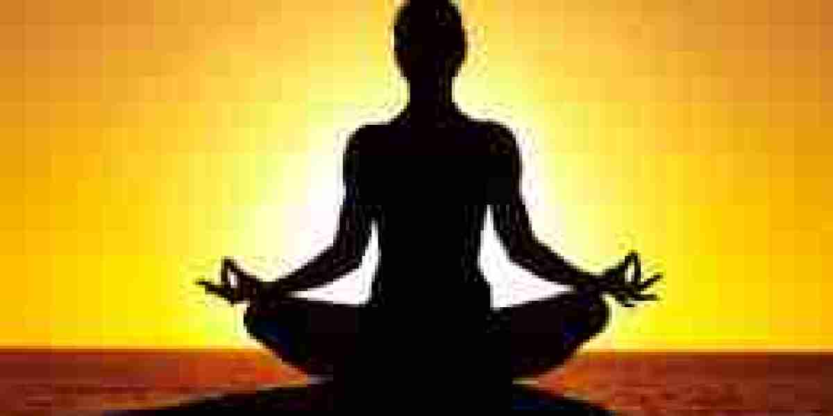 Yoga, Teacher Training and Retreats in Rishikesh: A Complete Guide for Wellness Travelers