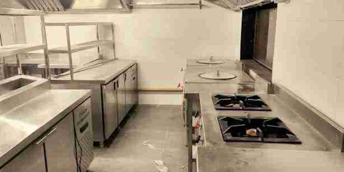 Bar Equipment Manufacturers in Noida for Cafés, Restaurants and Hotels