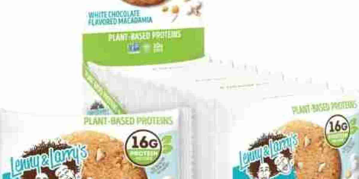 Lenny & Larry’s Complete Protein Cookie – White Chocolate Macadamia