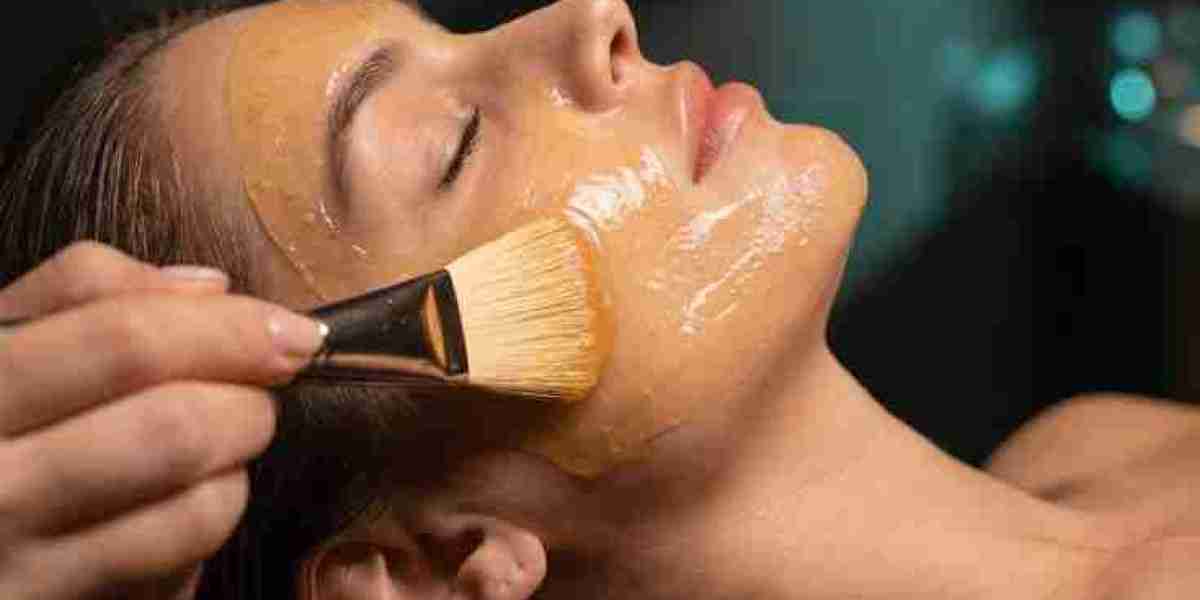 TCA Peel in Dubai: Risks, Side Effects, and Safety