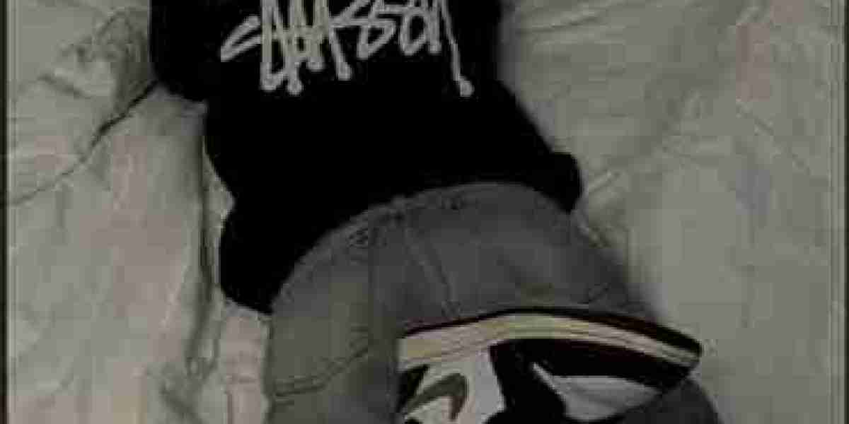 Stussy Fashion: Why Its Style Remains Popular