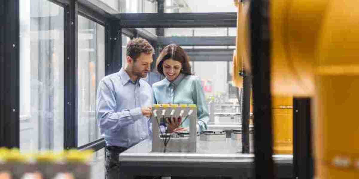 How Can UAE Businesses Improve Employee Productivity and Build a More Efficient Workforce?