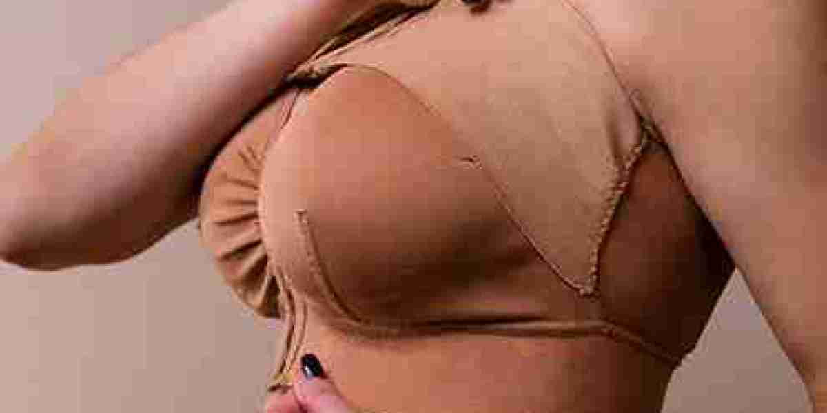 تصغير الثدي في الرياض: أبرز اتجاهات جراحة التجميل الحديثة